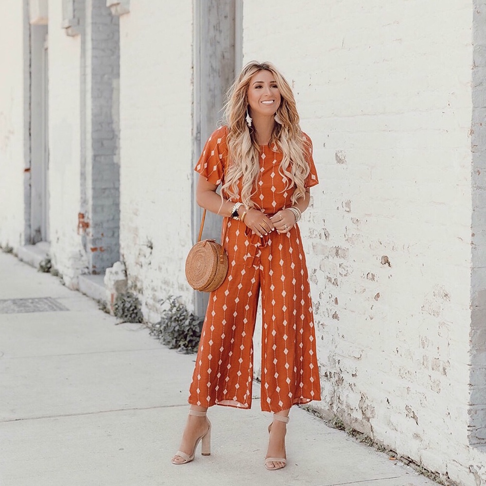 Red Dress Boutique Rust Jumpsuit Sz M